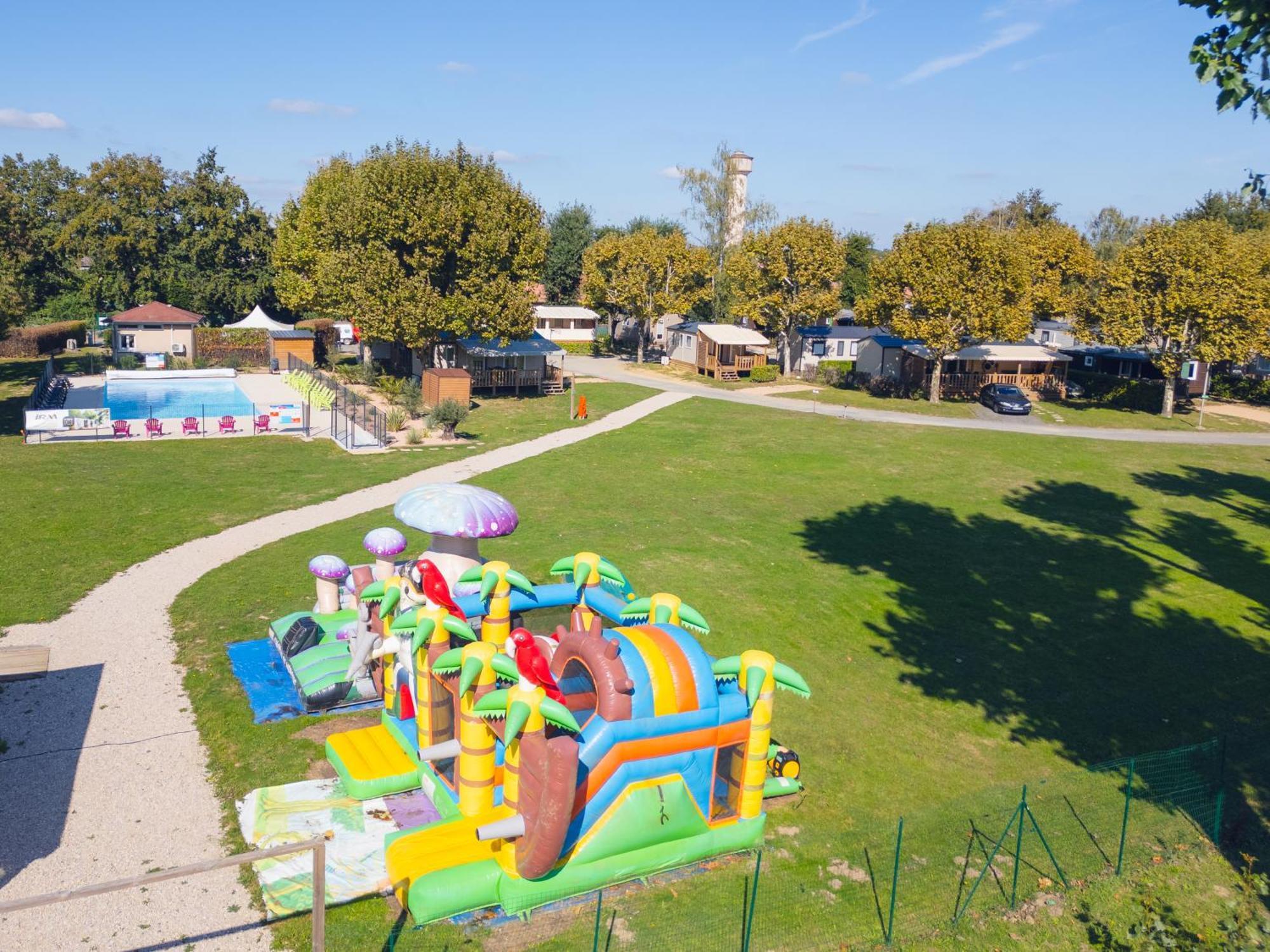 L'Oasis Des Dombes Ambérieux-en-Dombes Exterior foto